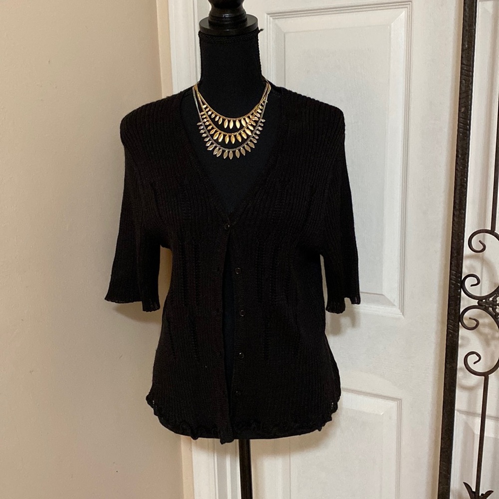 NWOT V-Neck Sweater Size L